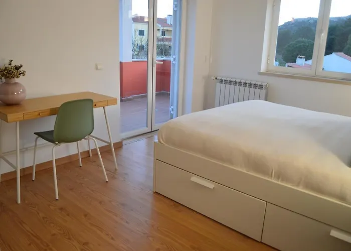 Holiday home Casa Da Varzea - O Castelo A Janela!!! *