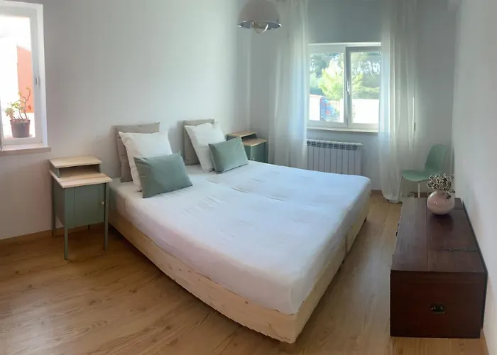 Holiday home Casa Da Varzea - O Castelo A Janela!!! Obidos